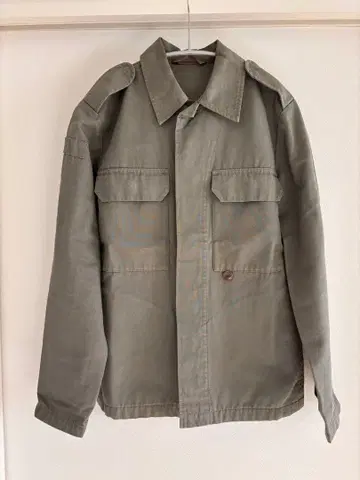 A.P.C. 아페쎄 카키 밀리터리 자켓
