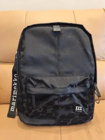 marimekko 블랙 백팩