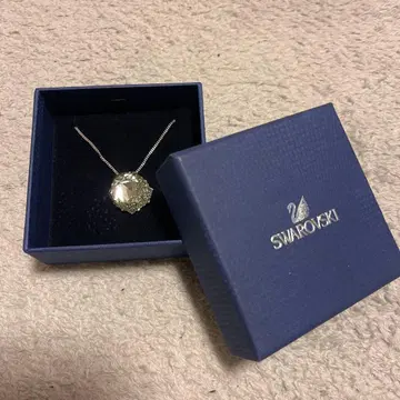 Swarovski 크리스탈 목걸이