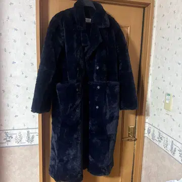 새상품급 BLING SELECTION 무스탕 보아 코트