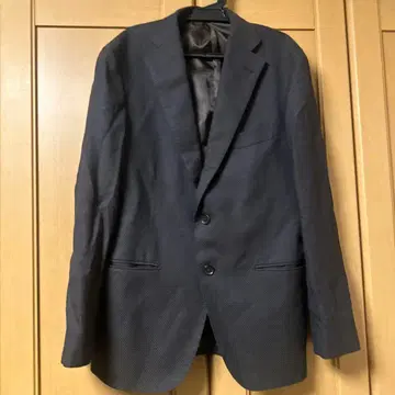 체크 무늬 비즈니스 정장 자켓