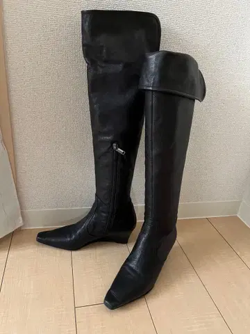 INDIVI 블랙 천연 가죽 니하이 부츠 23cm