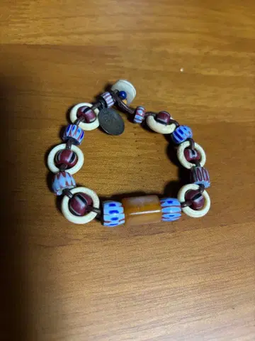 HENRY CUIR 유니크한 팔찌