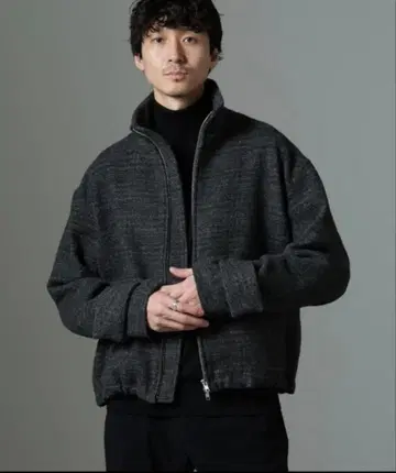 [미사용 새상품] 스라이버 라이크 샤기 스탠드 블루종 나노 유니버스