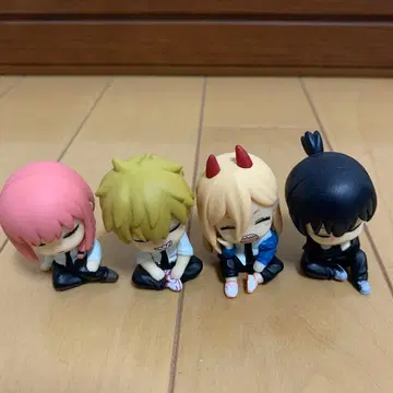 체인소 맨 가챠 어깨 쿵 컴플리트