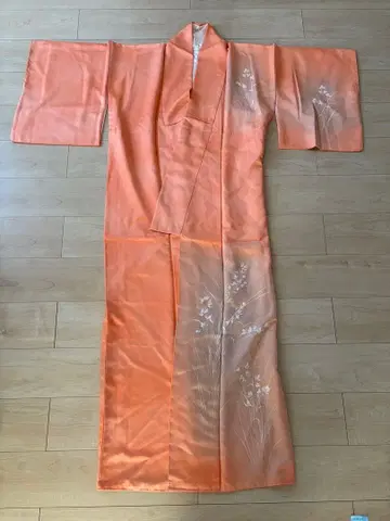 오렌지 꽃무늬 자수 기모노 부착식