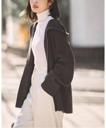 [ 새상품 택 포함 ] Noble의 YAK 후디 가디건