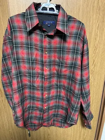 ARROW 빨간색 블랙 화이트 체크 무늬 플란넬 셔츠