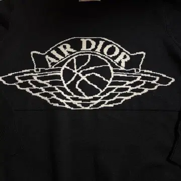 미사용 패러디 블랙 니트