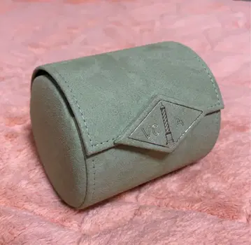 반클리프 아펠 시계 케이스만