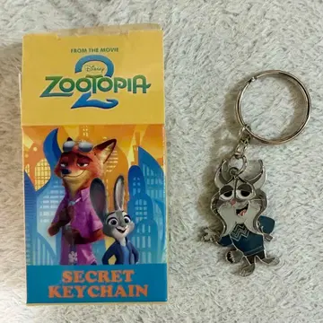 주토피아2 키체인 키링 파우버트 디즈니 스토어