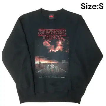 Stranger Things 맨투맨 GU 콜라보 블랙 스트신