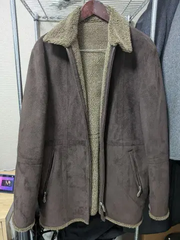 23구 브라운 보아 코트