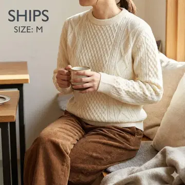 울 100% SHIPS 아이보리 케이블 니트 M 사이즈
