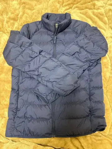 UNIQLO 울트라 라이트 다운 M 사이즈