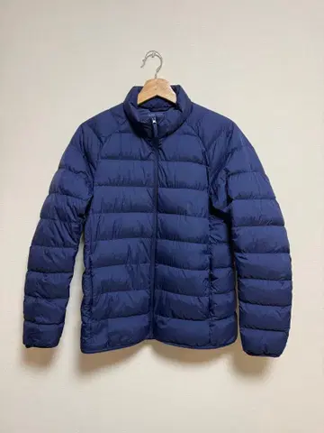 UNIQLO 울트라 라이트 다운 M 사이즈
