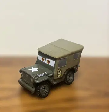 토미카 카즈 서지 스탠다드 타입 단종