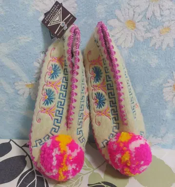 MINAS 그리스 민족 의상풍 양모 펠트 룸슈즈