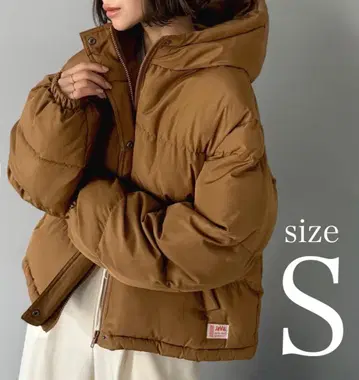 [택 포함 새상품] Classicalelf 충전솜 다운 숏 자켓 S사이즈