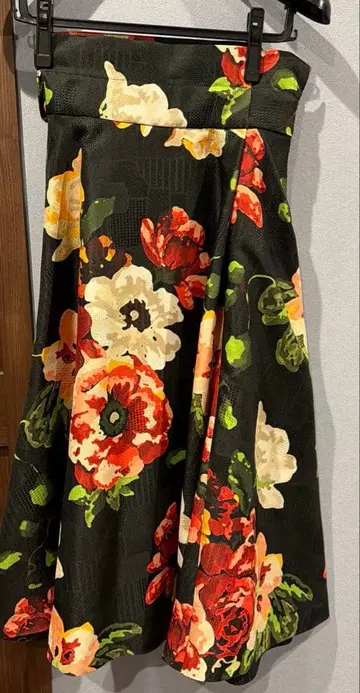 미사용 새상품 GRACE CONTINENTAL/38