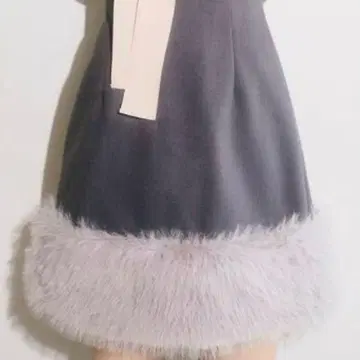 [ 새상품급 ] 릴리 브라운 에코퍼 미니 스커트 그레이