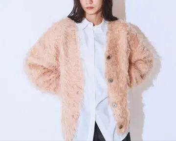 부클레 샤기 V넥 가디건 지나시스 미사용 새상품 이번 시즌 신상