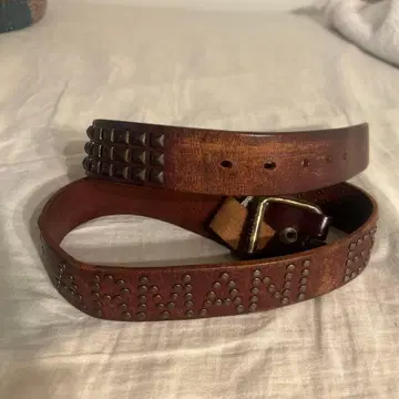 ARMANI 스터드 장식 브라운 가죽 벨트