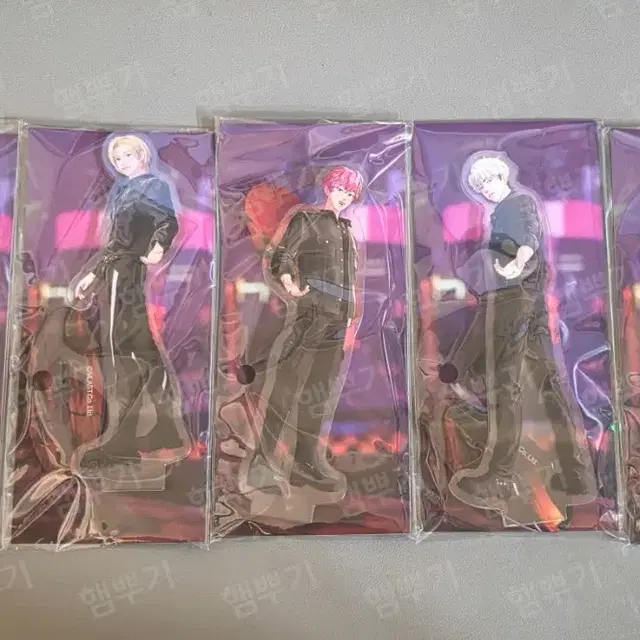 플레이브 대쉬 아크릴 스탠드 예준 노아 밤비 은호 하민