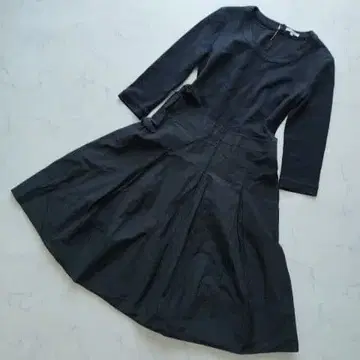 투 비 시크 도킹 원피스 사이즈 42 일본제