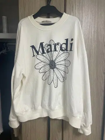 Mardi 말디 트레이닝복