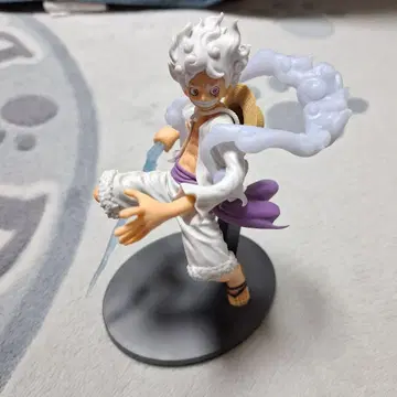 원피스 루피 피규어