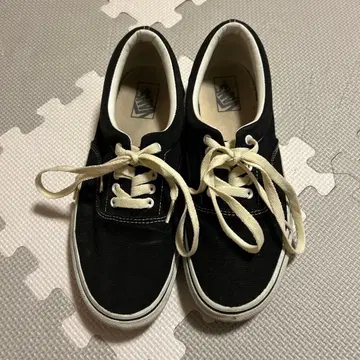 Vans 블랙 스니커즈 오센틱