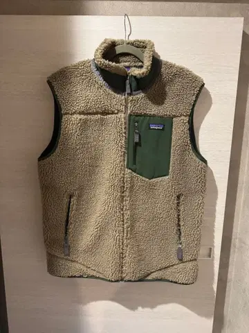 patagonia 플리스 베스트 베이지/그린