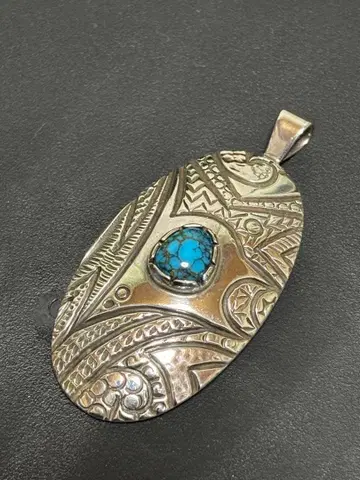 jared chavez 하이그레이드 No.8 펜던트