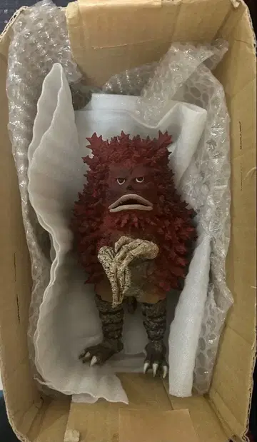 엑스플러스 X PLUS 대괴수 시리즈 울트라Q 가라몬 빨간색 버전