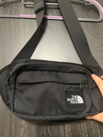 THE NORTH FACE 바디백 블랙