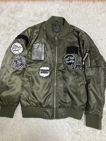 [ 새상품급 ] MA-1 플라이트 자켓 M 사이즈 올리브 밀리터리 와펜