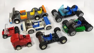 레고 자동차 5대 + 2대 탈것 부품 타이어 휠 의자 핸들 세트