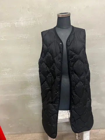 UNIQLO 라이트 다운 베스트 & 다운 세트