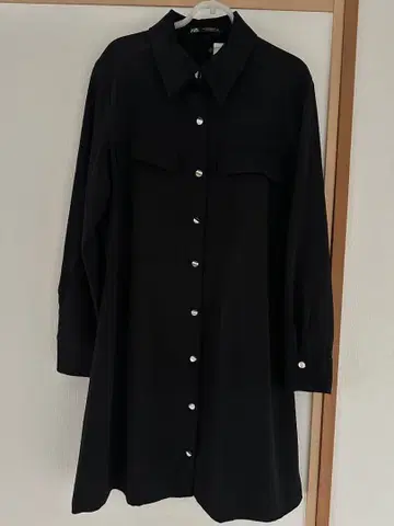 ZARA 블랙 원피스 새상품
