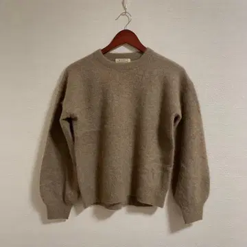 BLANC basque 베이지 긴팔 스웨터