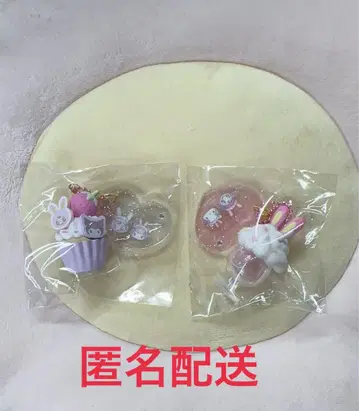 [ 익명 배송 ] 산리오 메조피아노 시크릿 참 헬로키티 쿠로미