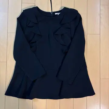 로즈 티아라 티셔츠 사이즈 42