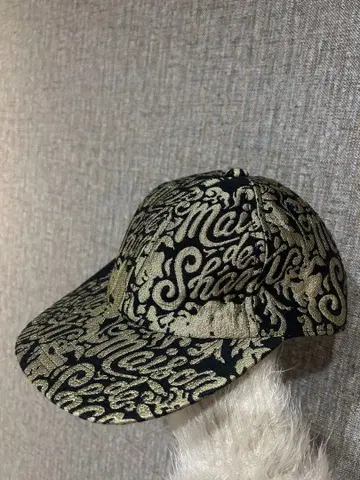 MAISON DE SHANTI 캡 블랙/금