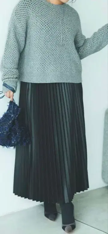 [ 미사용 새상품 ] 빅 사이즈 앙피로 인조 가죽 플리츠 스커트 XL