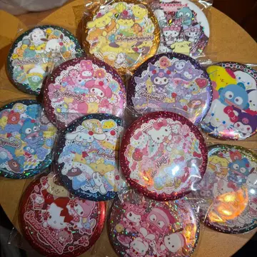 반짝반짝 BIG 캔뱃지 산리오