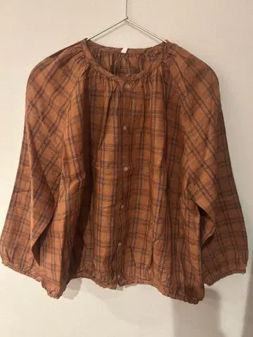 내추럴 랜드리 오렌지 계열 체크 무늬 셔츠