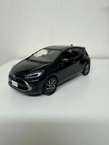 도요타 AQUA 아쿠아 컬러 샘플 미니카