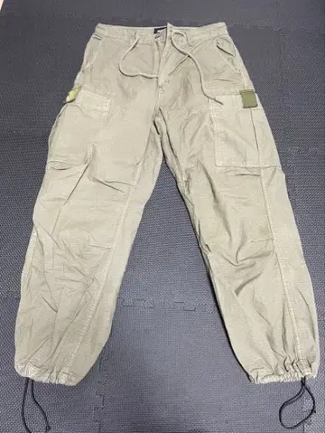 used: XLARGE 남성용 치노 팬츠 카키