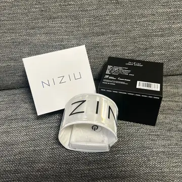 NiziU 라이트 스트랩